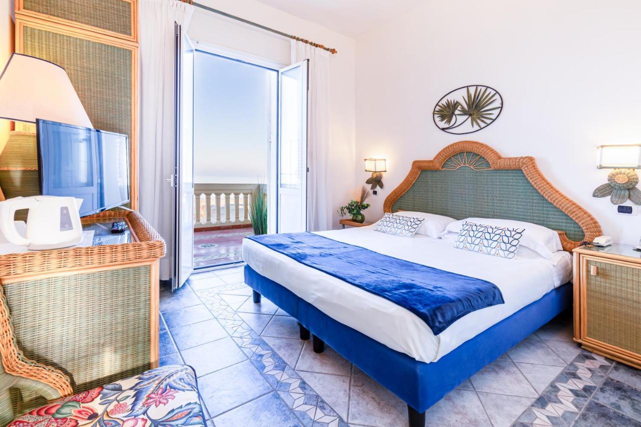 Villa Ariosa Bellaria – Igea Marina Szoba fotó